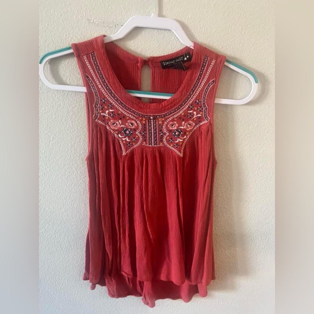 Dillards top sz small